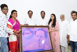 Roja meets KCR