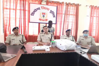 police-exposed-gang-who-robbed-by-posing-fake-narcotics-officer-in-simdega