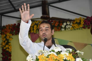 RJD leader Tej Pratap Yadav sends defamation to nine 'journalists'