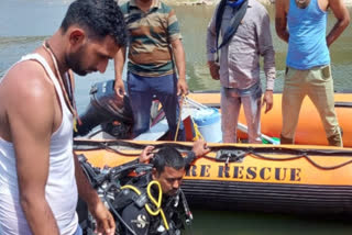 Sikar student drowned in Chambal river in Kota