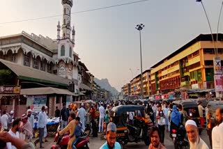 ممبئی کے مسلم اکثریتی علاقوں میں سٹیلائٹ ٹاون ممبرا اور میرا روڈ میں رمضان، ممبئی کے اردوداں طبقے کی نئی بستیاں، اردو کو زندہ رکھا ہے