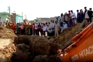 Accident during sewer excavation in Dholpur