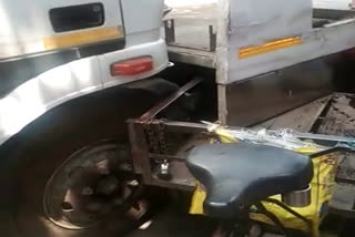 Haridwar truck hit old man