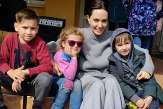 Angelina Jolie makes surprise Ukraine visit