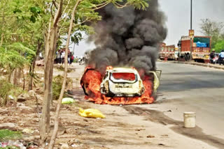 car fire accident at abdullapurmet