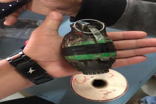 श्रीनगर , Grenade recovered in Srinagar airport