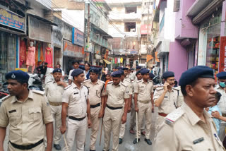 पटना में पुलिस का फ्लैग मार्च