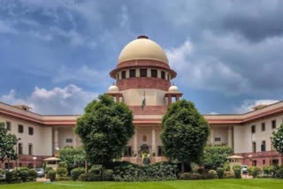 SC extends stay on proposed demolition of jhuggis at Sarojini Nagar,