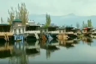 J&K:Kashmir's famed houseboats on Dal and Nageen lakes to get ratings to help tourists