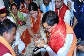 CM Pushkar Singh Dhami worshiped maa Ganga