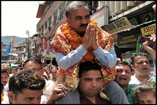 Sukhvinder Singh Sukhu welcomed in Solan