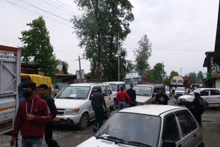 LOCALS OF PINGLENA PULWAMA PROTEST AGAINST NON AVAILABILITY OF PLAYING GROUND