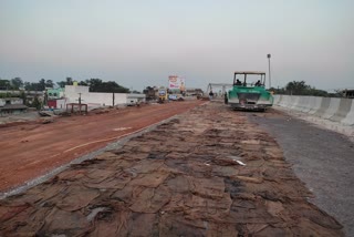 Kumhari overbridge remain closed in Durg