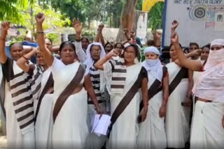 Asha Workers Protest in Bareilly