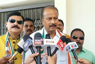 Araga Jnanendra should resign immediately, Ashwath Narayan should resign immediately, Congress working president Dhruva Narayan news, Shivamogga news, ಆರಗ ಜ್ಞಾನೇಂದ್ರ ಕೂಡಲೇ ರಾಜೀನಾಮೆ ನೀಡಬೇಕು, ಅಶ್ವಥ್ ನಾರಾಯಣ ಕೂಡಲೇ ರಾಜೀನಾಮೆ ನೀಡಬೇಕು, ಕಾಂಗ್ರೆಸ್ ಕಾರ್ಯಾಧ್ಯಕ್ಷ ಧ್ರುವ ನಾರಾಯಣ ಸುದ್ದಿ, ಶಿವಮೊಗ್ಗ ಸುದ್ದಿ,