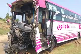 more-than-25-people-injured-in-lorry-bus-accident