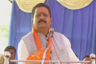 Karnataka: BJP MLA alleges he was asked to give Rs.2500 crore to be CM