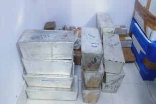 Big amount of silver ingots and jewellery seized in Udaipur