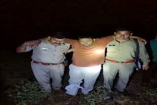 पुलिस मुठभेड़ में बदमाश कमर गिरफ्तार.