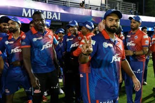 IPL 2022  INDIAN PREMIER LEAGUE  ഐപിഎൽ 2022  ഇന്ത്യൻ പ്രീമിയർ ലീഗ്  ഡൽഹി ക്യാമ്പിൽ വീണ്ടും കൊവിഡ്  ഡൽഹിയിൽ വീണ്ടും കൊവിഡ് ആശങ്ക  ഡൽഹി ക്യാപ്പിറ്റൽസിന്‍റെ നെറ്റ് ബോളർക്ക് കൊവിഡ്  Delhi Capitals Net Bowler Tests covid Positiv  covid cases in delhi camp  Delhi covid