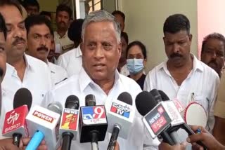 V. Somanna reaction about Basangouda Patil Yatnal statement