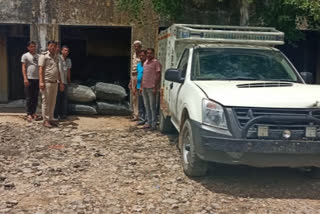 Doda sawdust and illegal arms seized in Chittorgarh