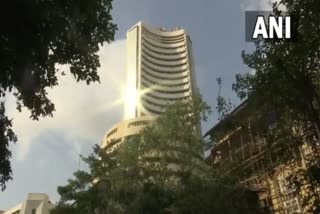 indian stock market  nifty  sensex  global economic woes  ഇന്ത്യന്‍ ഓഹരി വിപണി  സെന്‍സെക്സ്  നിഫ്റ്റി  ആഗോള സാമ്പത്തിക സാഹചര്യം