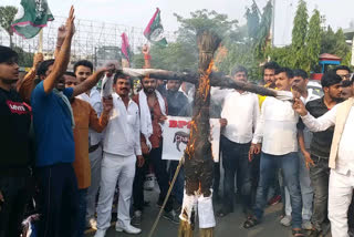 BPSC President effigy in Patna