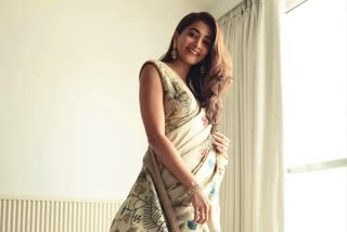 Pooja Hegde Saree Pics