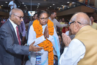 माध्यमिक शिक्षा मंत्री गुलाब देवी