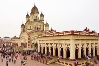 money embezzlement dakshineswar Kali temple kolkata