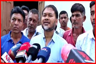 Akhil Gogoi reacts to journalist insulting at TMC meeting