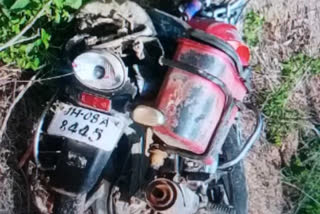 father-and-daughter-died-in-latehar-road-accident