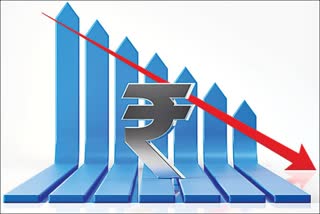 indian rupee value decreasing