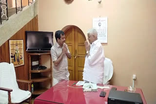 ജോ ജോസഫ് പെരുന്നയിൽ  ldf candidate jo joseph meet g sukumaran nair  ജോ ജോസഫ് എൻഎസ്എസ് ആസ്ഥാനത്ത്  തൃക്കാക്കര എൽഡിഎഫ് സ്ഥാനാർഥി ജോ ജോസഫ്  സുകുമാരൻ നായർ അനുഗ്രഹം നൽകിയെന്ന് ജോ ജോസഫ്  തൃക്കാക്കരയിൽ പൂർണ വിജയ പ്രതീക്ഷയാണുള്ളതെന്നും സുകുമാരൻ നായർ  jo joseph meet g sukumaran nair  തൃക്കാക്കര ഉപതെരഞ്ഞെടുപ്പ്  Thrikkakara by-election