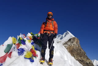 Assam origin man from USA climbs Mount Everest