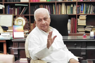 arif mohammad khan on samastha controversy  samastha controversy  samastha controversy latest updation  ആരിഫ് മുഹമ്മദ് ഖാൻ സമസ്‌ത  സമസ്‌തയെ വിമർശിച്ച് ആരിഫ് മുഹമ്മദ് ഖാൻ  പെൺകുട്ടിയെ അധിക്ഷേപിച്ച സംഭവം  മസ്‌തയ്ക്കെതിരേ രൂക്ഷ വിമർശനവുമായി ഗവർണർ