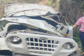 pauri max vehicle accident