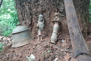 An idol of guliga god found near a tree in Chikmagalur