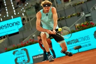 Zverev reaches quarter-finals  tennis tournament  Italian Open  world number 3 Zverev  इटालियन ओपन  टेनिस मैच  एलेक्जेंडर ज्वेरेव  डी मिनौर