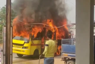School bus caught fire in Ranchi