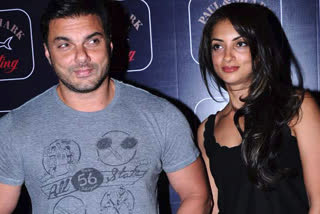 Sohail Khan Seema Khan file for divorce,Sohail Khan Seema Khan divorce,Sohail Khan Seema Khan latest news,Sohail Khan Seema Khan relationship,sohail khan divorce,ಸಲ್ಮಾನ್ ಖಾನ್ ಸಹೋದರ ಸೋಹೈಲ್ ಖಾನ್,ಸೋಹೈಲ್ ಖಾನ್ ಮತ್ತು ಸೀಮಾ ವಿಚ್ಛೇದನ,ಬಾಲಿವುಡ್​ ನಟ ಮತ್ತು ನಟಿಯರ ವಿಚ್ಛೇದನ ಸುದ್ದಿಗಳು,ಸಲ್ಮಾನ್ ಕುಟುಂಬದಲ್ಲಿ ಡಿವೋರ್ಸ್,ಬಾಲಿವುಡ್​ ನಟ ಮತ್ತು ನಟಿಯರ ಡಿವೋರ್ಸ್,ಸೋಹೈಲ್ ಖಾನ್ ಮತ್ತು ಸೀಮಾ ಫೋಟೋಗಳು