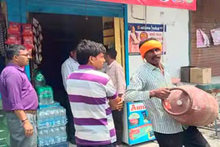 domestic cylinders used in hotel