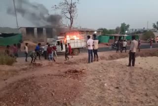 Driver burnt in alirajpur