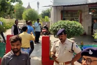 Youth hanged in Bhopal police station
