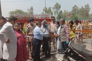 fsl team reached at mundka fire incident