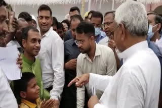 Child seeks help from CM Nitish for studies in Nalanda