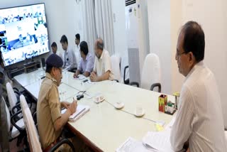 CM Shivraj called a meeting of officers