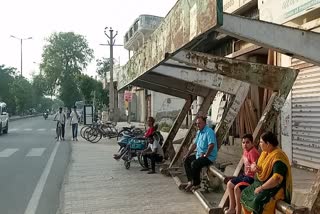 Poor condition of bus stand on Jharonda road