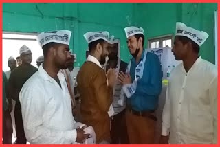 many-people-join-aap-in-nagaon